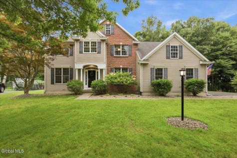628 Vanderlyn Lane Slingerlands NY 12159