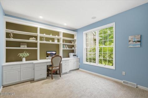 628 Vanderlyn Lane Slingerlands NY 12159