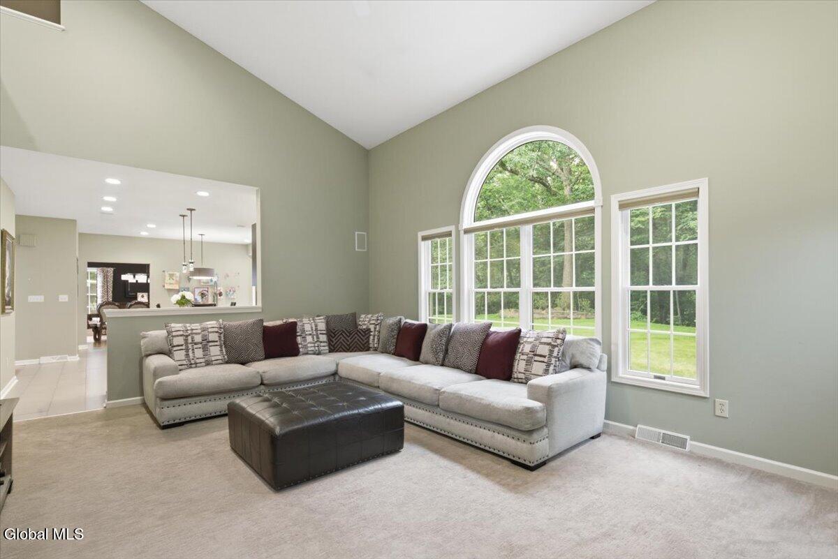 628 Vanderlyn Lane Slingerlands NY 12159