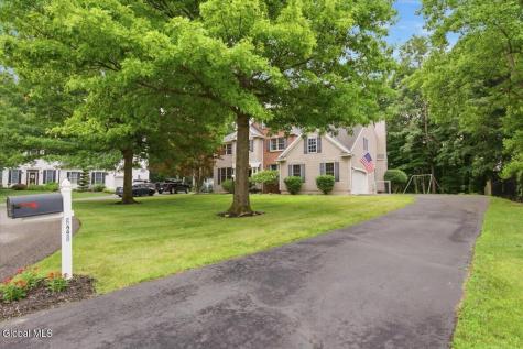 628 Vanderlyn Lane Slingerlands NY 12159