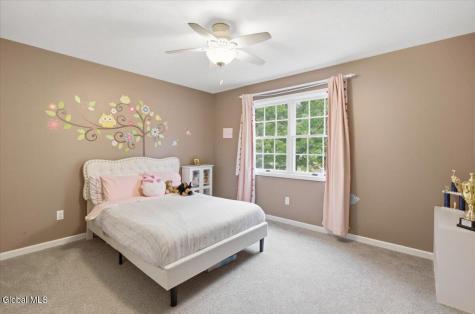 628 Vanderlyn Lane Slingerlands NY 12159