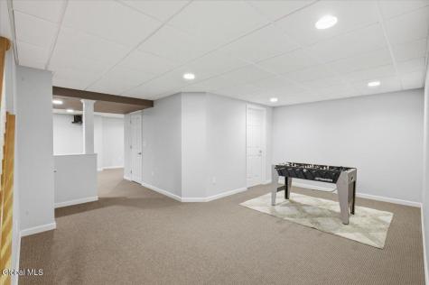 628 Vanderlyn Lane Slingerlands NY 12159