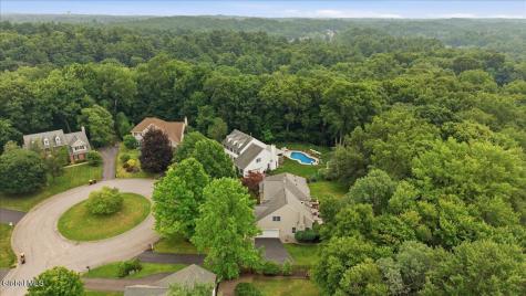 628 Vanderlyn Lane Slingerlands NY 12159