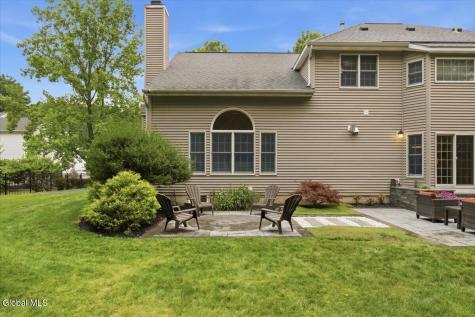 628 Vanderlyn Lane Slingerlands NY 12159