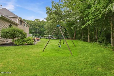 628 Vanderlyn Lane Slingerlands NY 12159