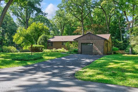15 Lyons Avenue Delmar NY 12054