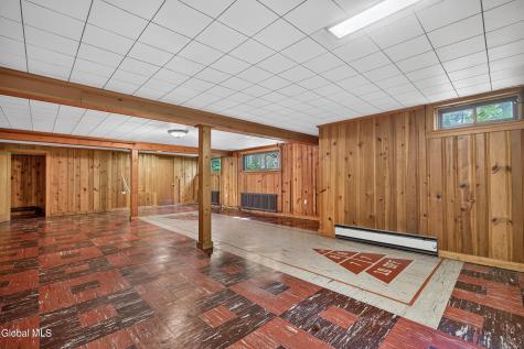 15 Lyons Avenue Delmar NY 12054
