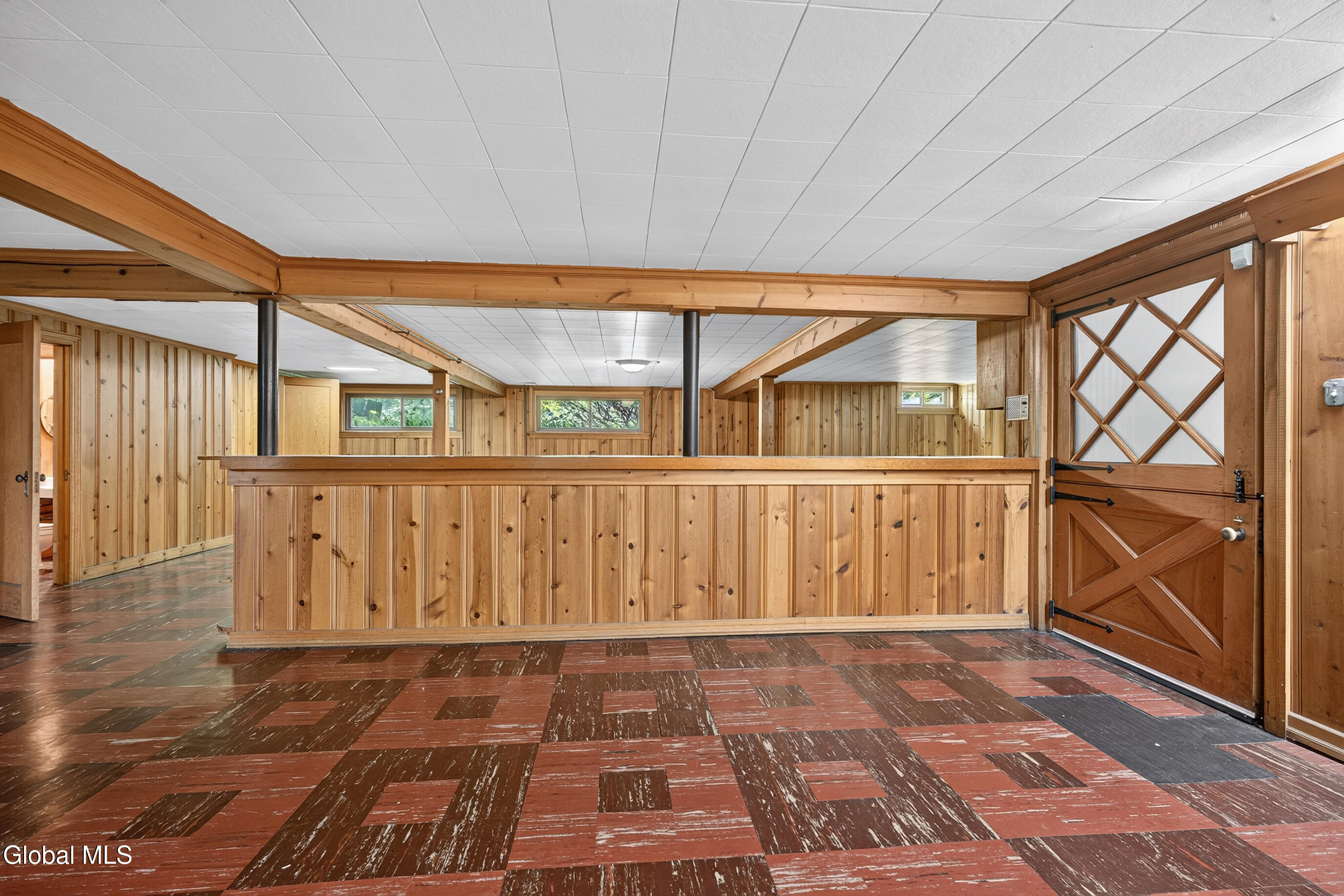 15 Lyons Avenue Delmar NY 12054