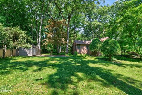 15 Lyons Avenue Delmar NY 12054