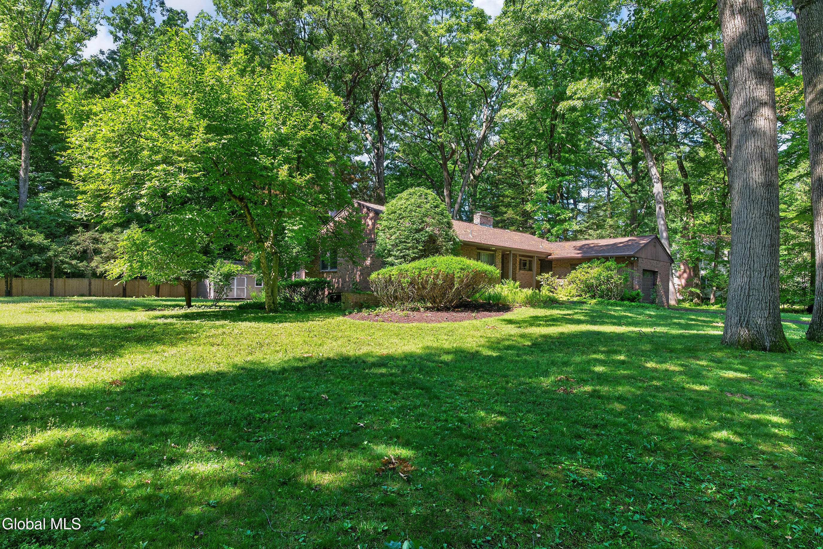 15 Lyons Avenue Delmar NY 12054
