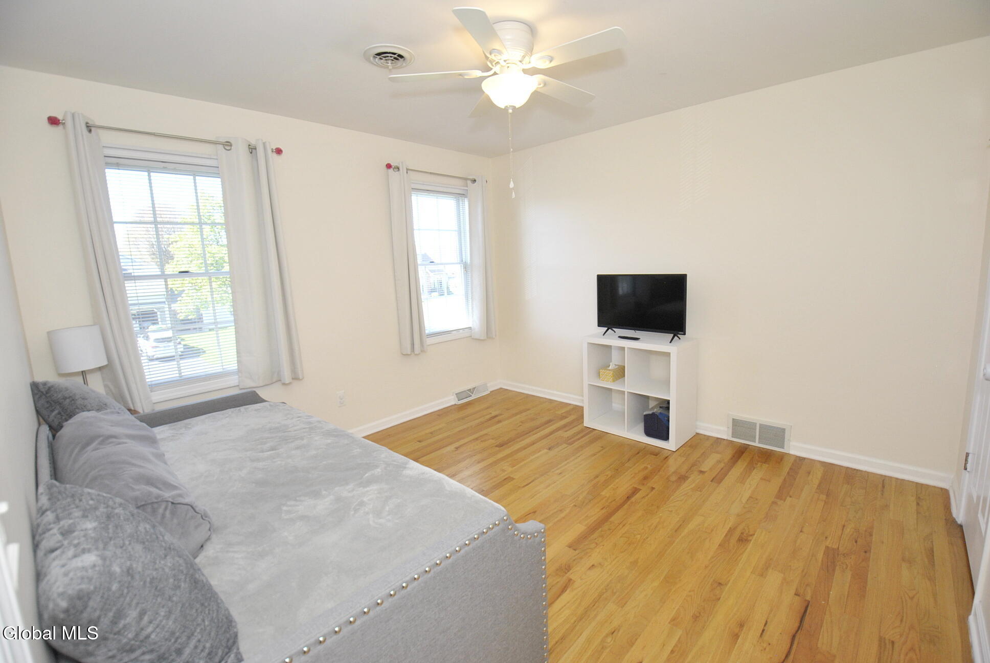 22 Woodridge Drive Loudonville NY 12211