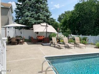 22 Woodridge Drive Loudonville NY 12211
