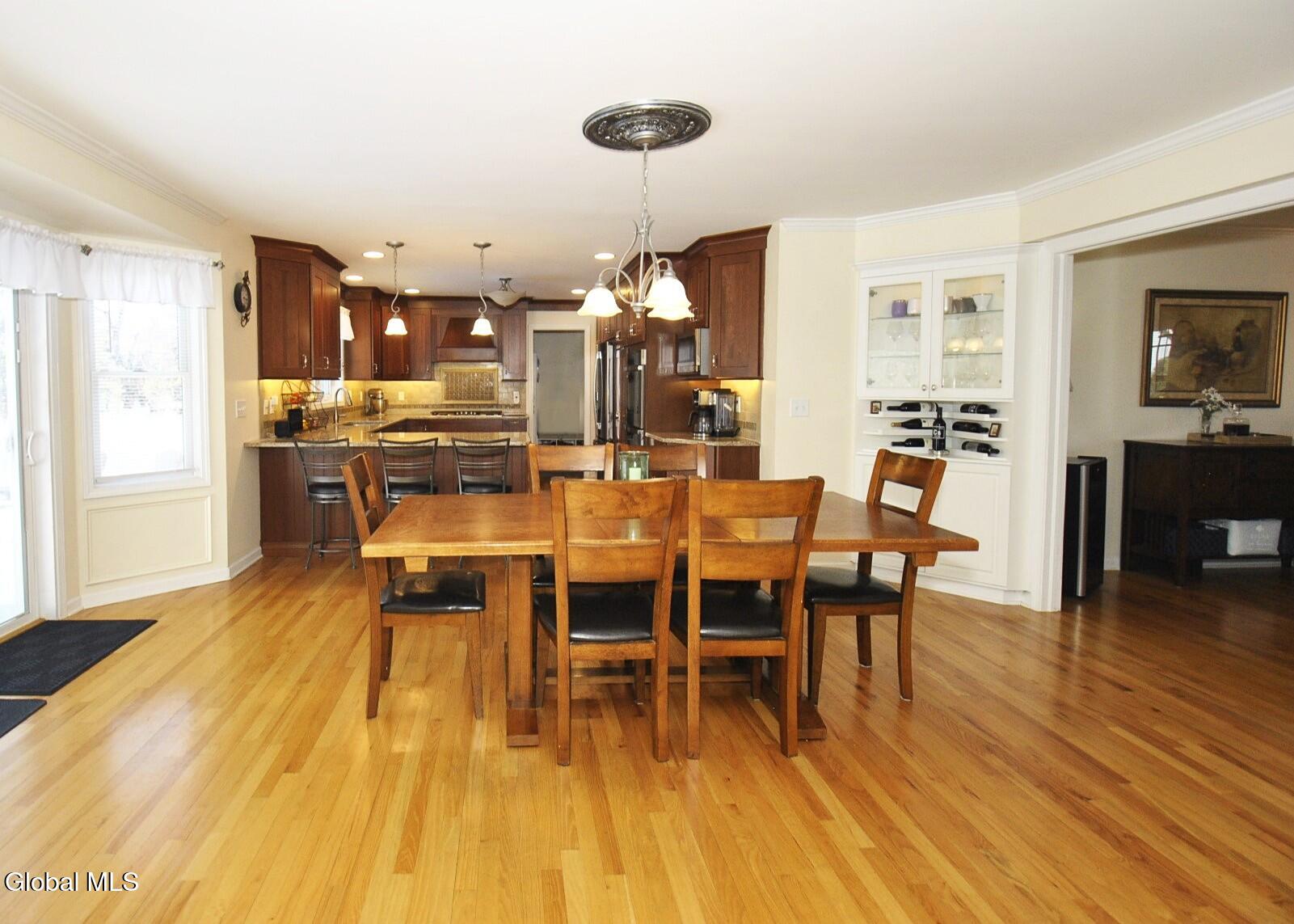 22 Woodridge Drive Loudonville NY 12211