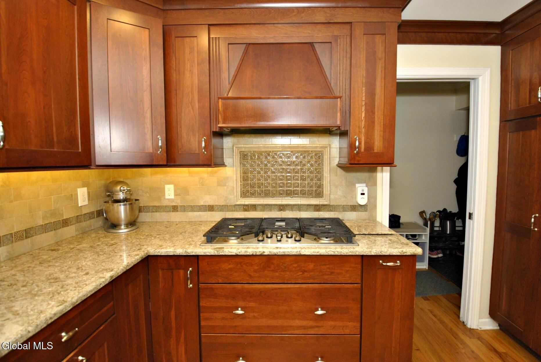 22 Woodridge Drive Loudonville NY 12211