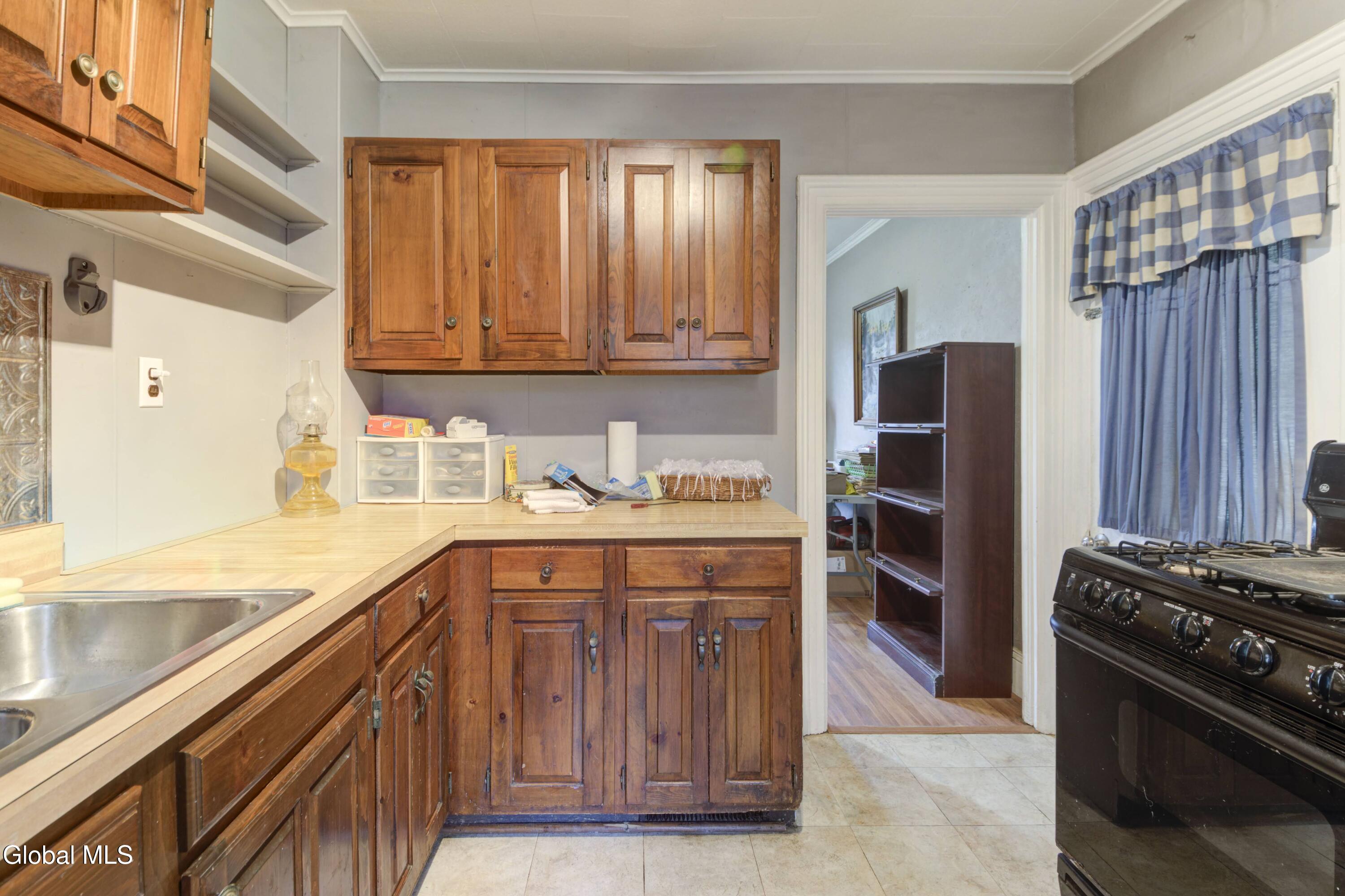 199 Bleecker Street Gloversville NY 12078