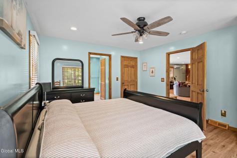 137 N Bennett Road Northville NY 12134