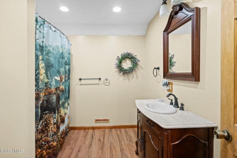 137 N Bennett Road Northville NY 12134