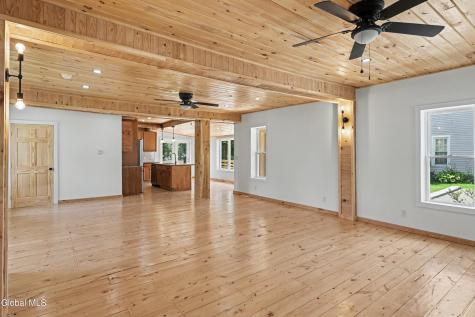 18 Chestnut Street Schuylerville NY 12871
