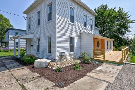 18 Chestnut Street Schuylerville NY 12871