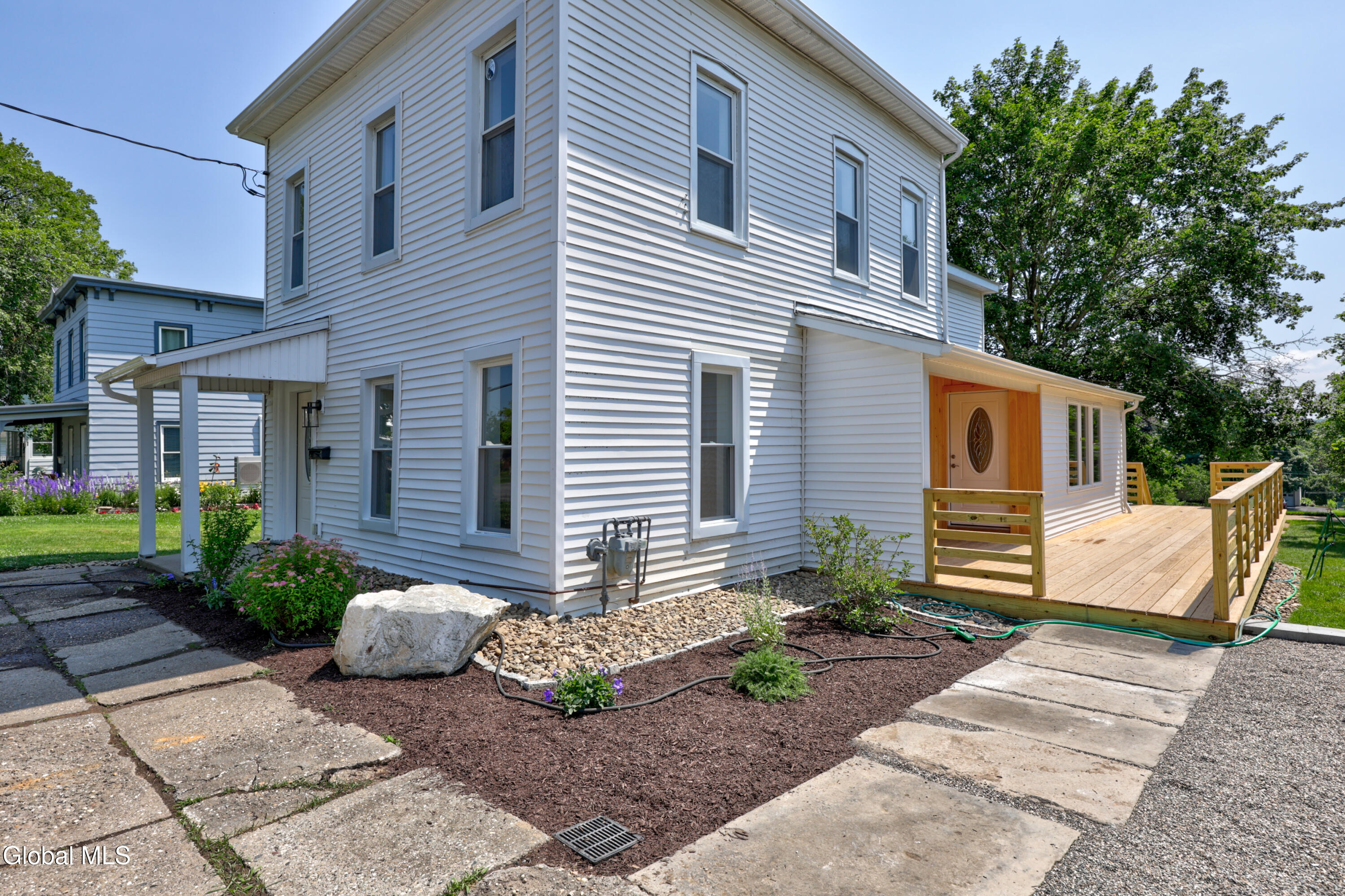 18 Chestnut Street Schuylerville NY 12871