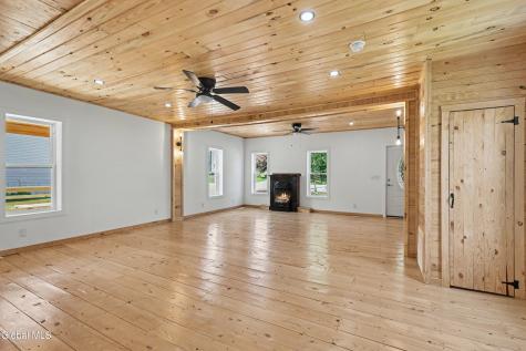 18 Chestnut Street Schuylerville NY 12871