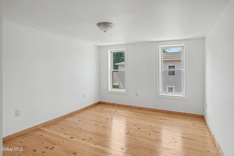 18 Chestnut Street Schuylerville NY 12871