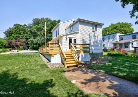 18 Chestnut Street Schuylerville NY 12871