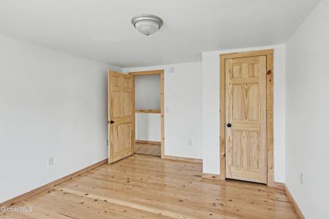 18 Chestnut Street Schuylerville NY 12871