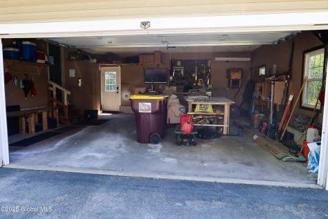 5 Moon Drive Saratoga Springs NY 12866