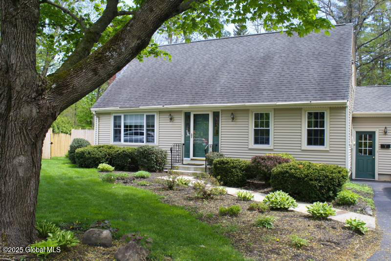 5 Moon Drive Saratoga Springs NY 12866