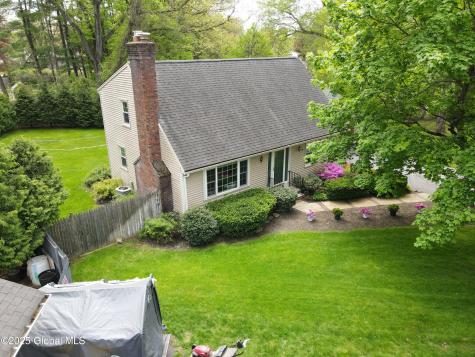 5 Moon Drive Saratoga Springs NY 12866