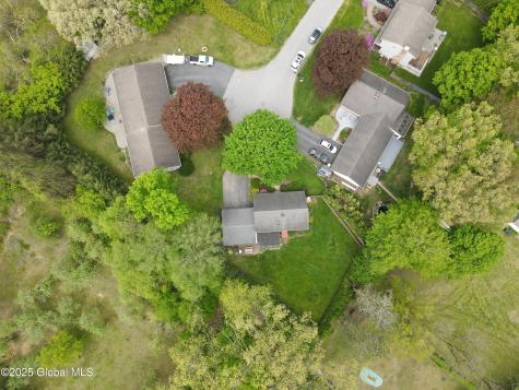 5 Moon Drive Saratoga Springs NY 12866