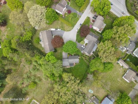 5 Moon Drive Saratoga Springs NY 12866
