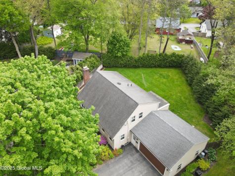 5 Moon Drive Saratoga Springs NY 12866