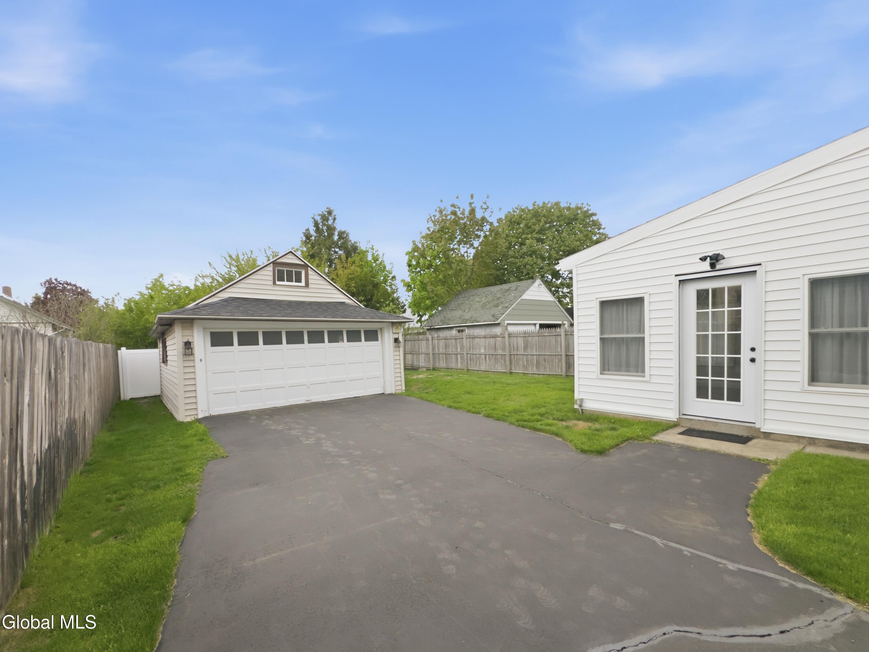 340 Marshland Court Troy NY 12180