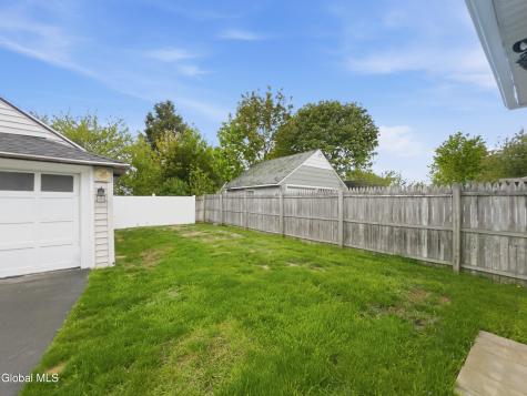 340 Marshland Court Troy NY 12180