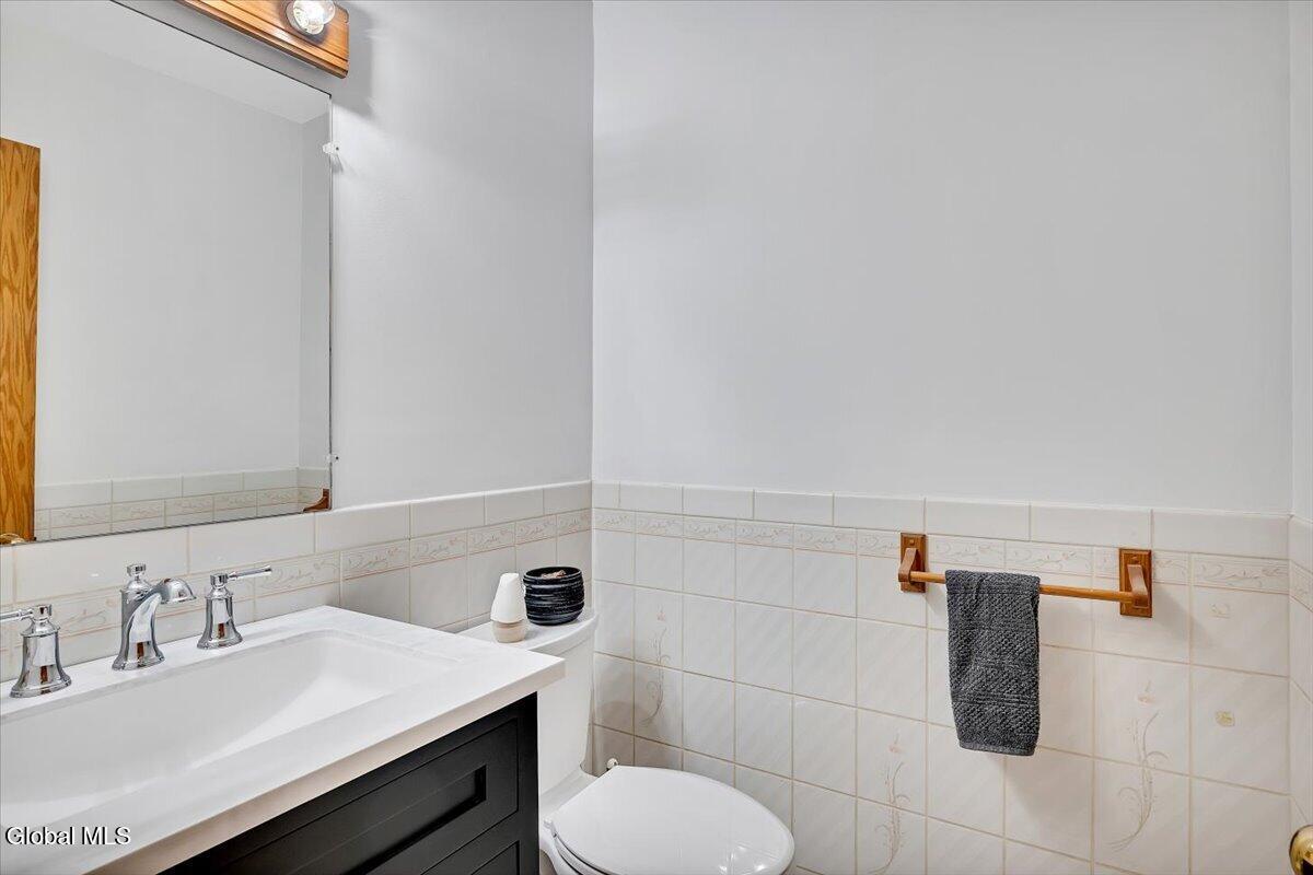 33 Oriel Lane East Greenbush NY 12144