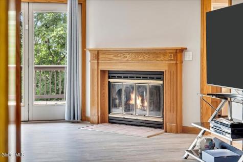 33 Oriel Lane East Greenbush NY 12144