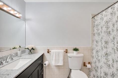 33 Oriel Lane East Greenbush NY 12144