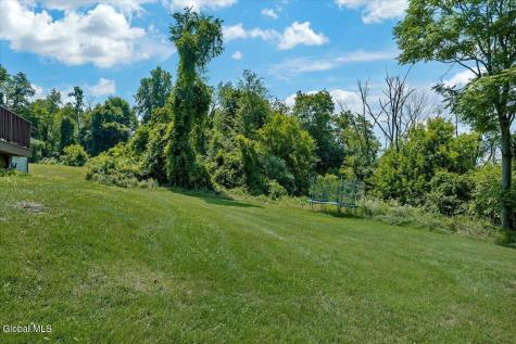 33 Oriel Lane East Greenbush NY 12144