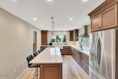 33 Oriel Lane East Greenbush NY 12144