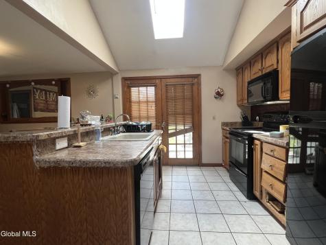 1384 Lawn Avenue Schenectady NY 12306