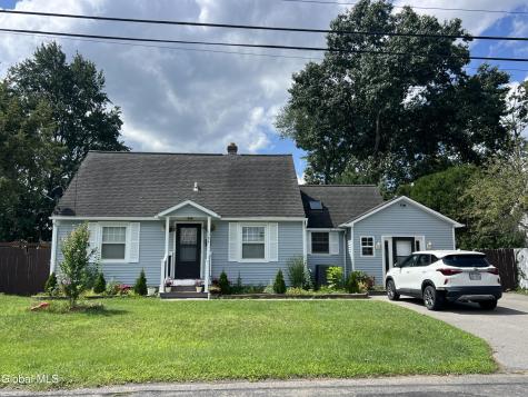 1384 Lawn Avenue Schenectady NY 12306