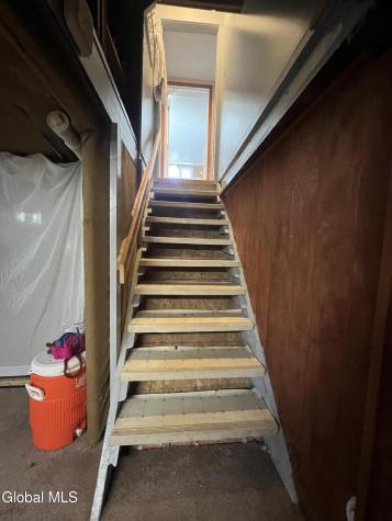 1384 Lawn Avenue Schenectady NY 12306