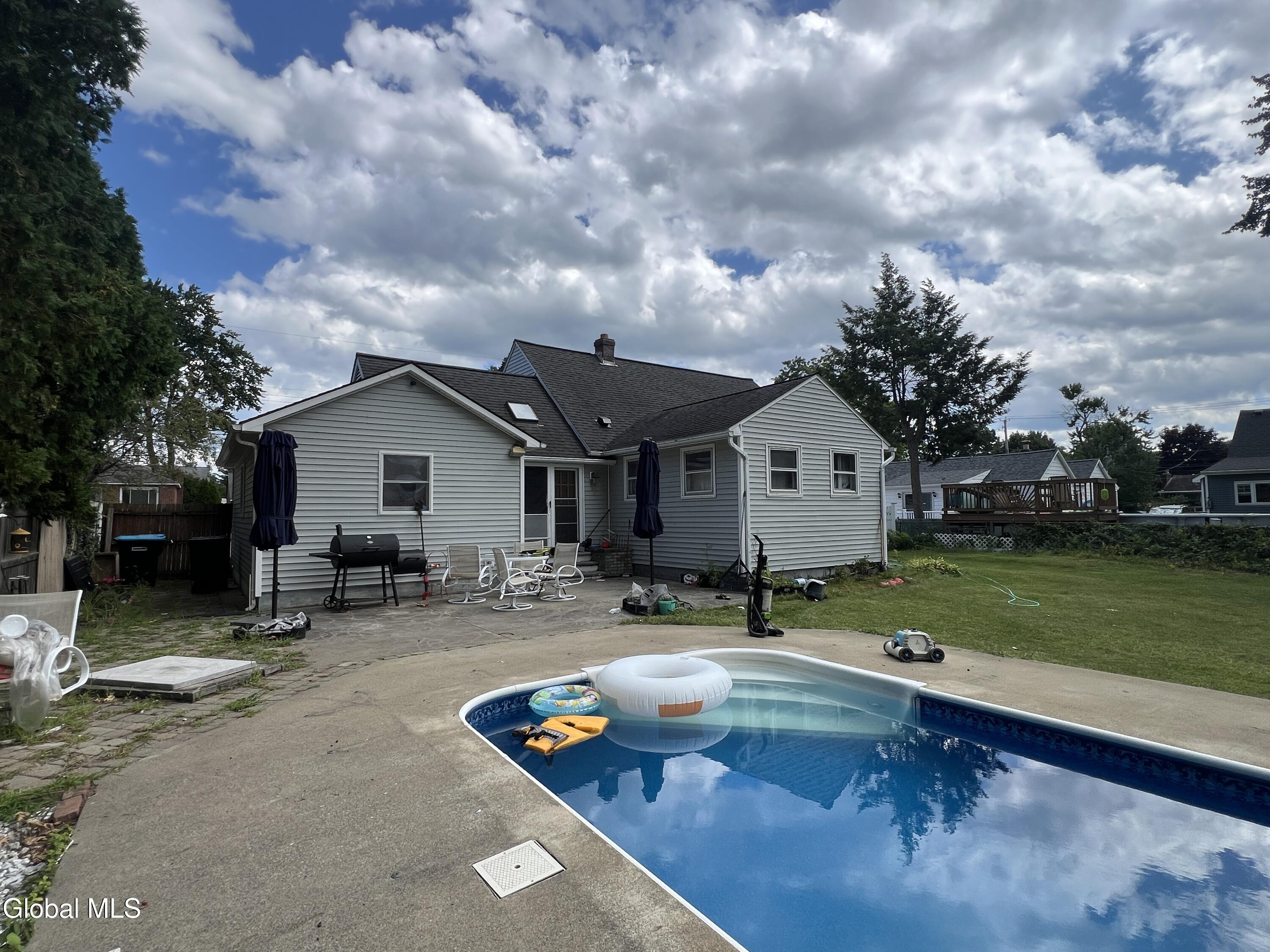 1384 Lawn Avenue Schenectady NY 12306