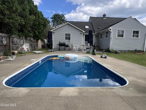 1384 Lawn Avenue Schenectady NY 12306
