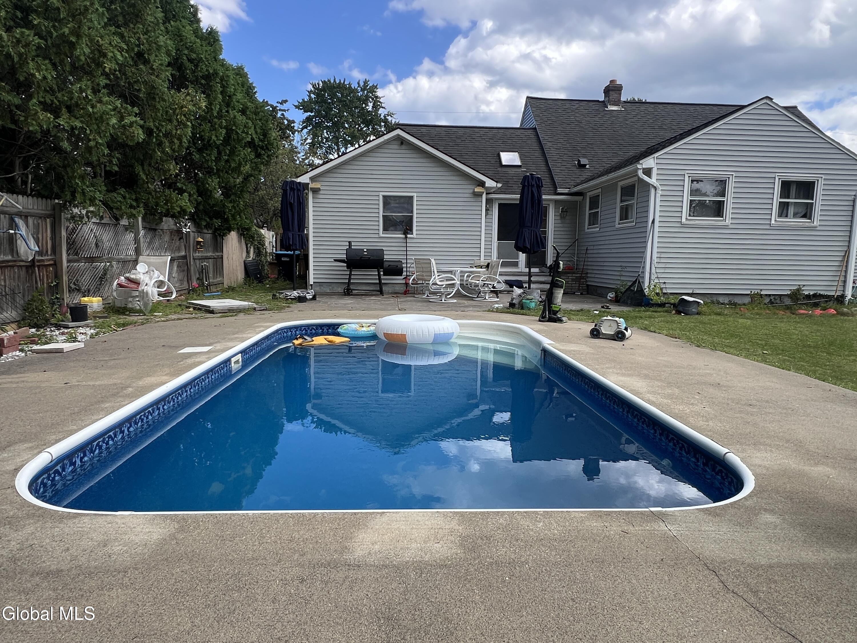 1384 Lawn Avenue Schenectady NY 12306