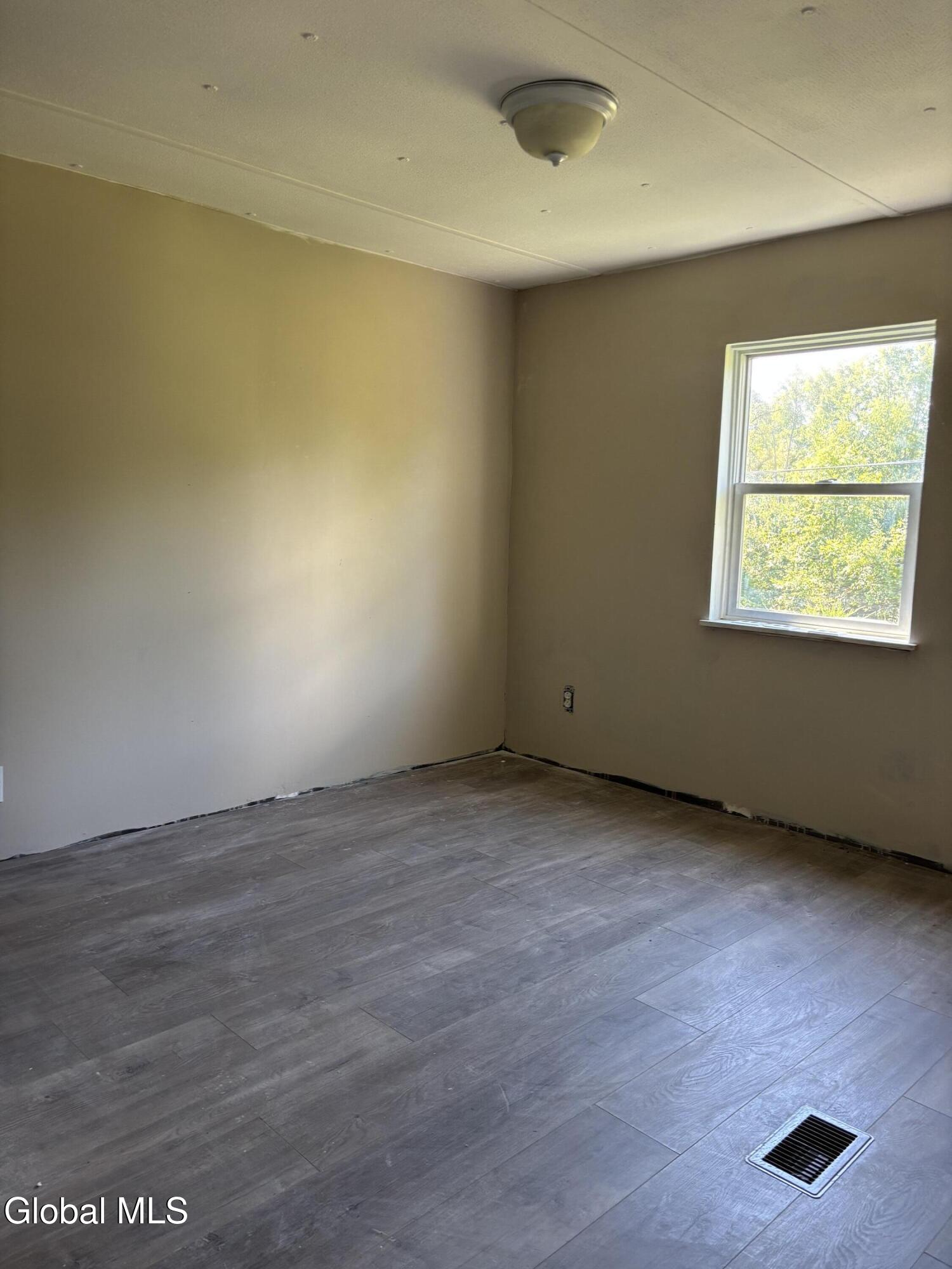 683 Knickerbocker Road Schaghticoke NY 12154