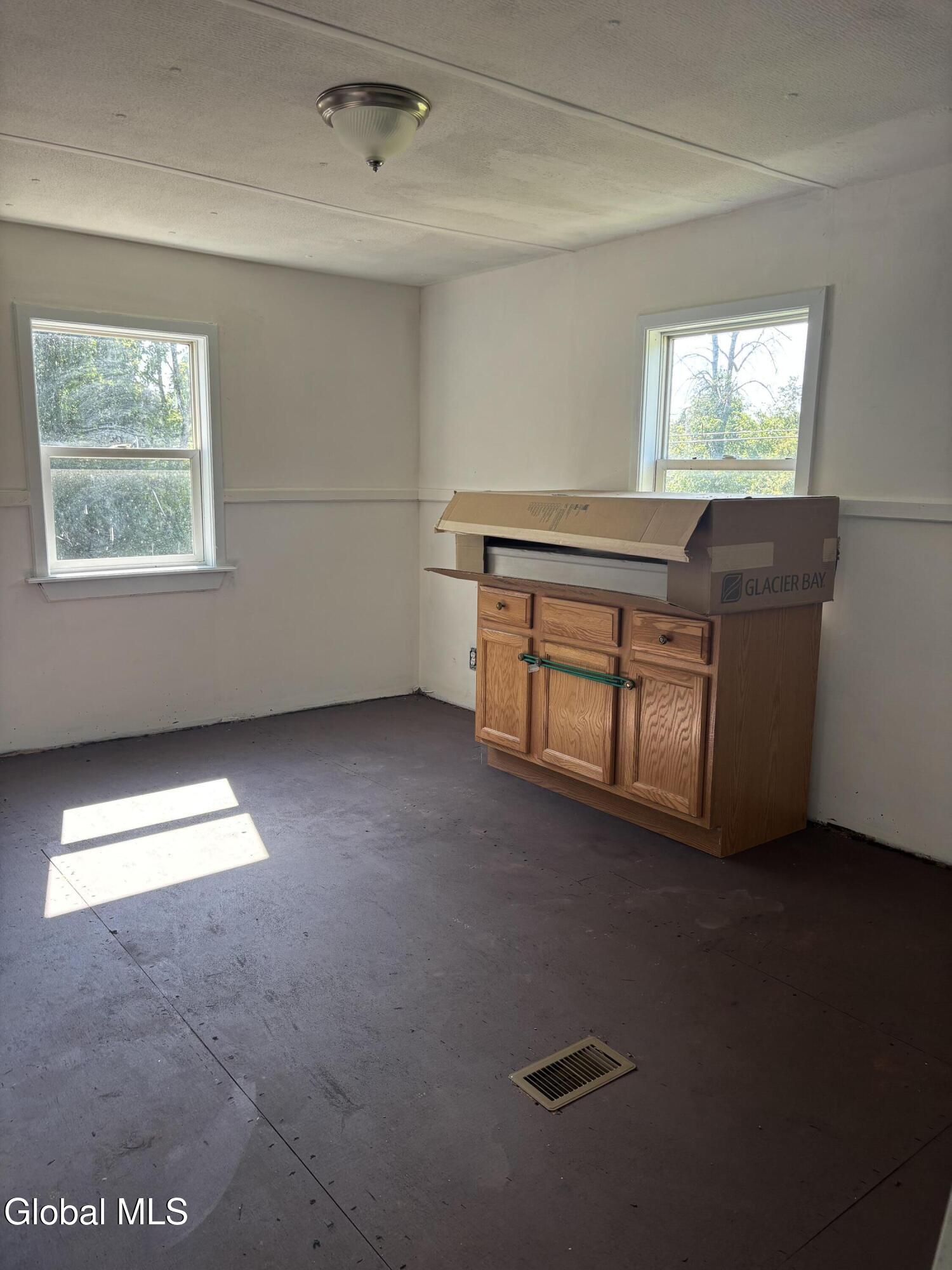 683 Knickerbocker Road Schaghticoke NY 12154