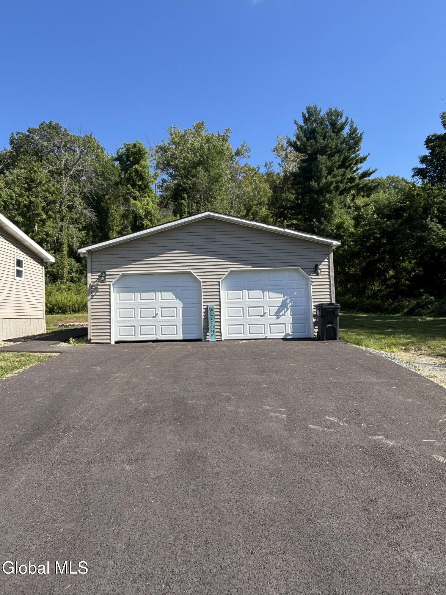 683 Knickerbocker Road Schaghticoke NY 12154